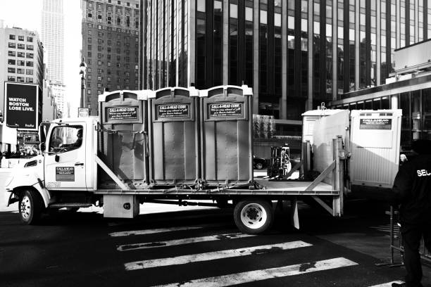 Best Portable restroom trailer rental  in Pikeville, TN